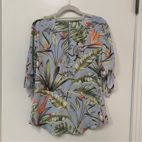 Ann Taylor flowy jungle floral print top size S oversized tie sleeve EUC - Picture 7 of 10